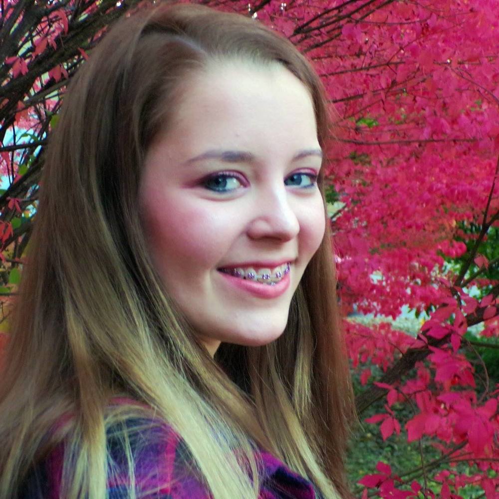 Meet your Posher, Mya